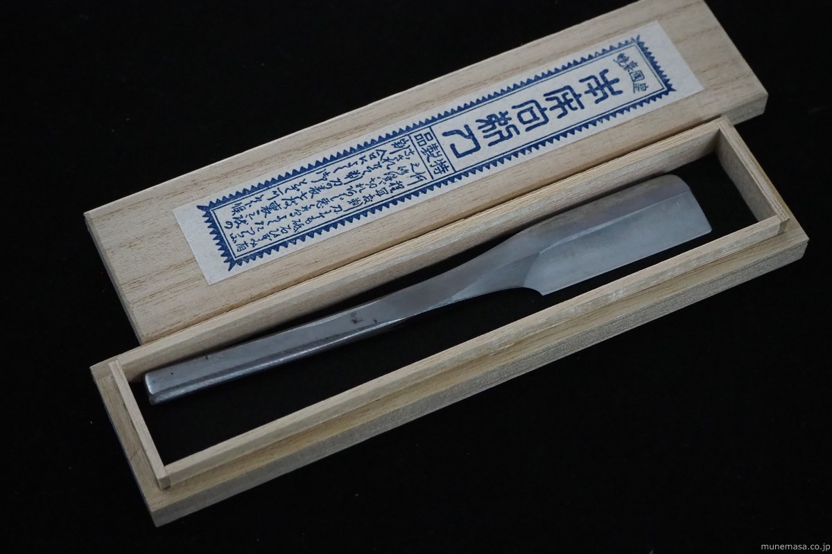 宗正 日本剃刀 一丁掛け 青紙 太柄 本刃付け Munemasa Kamisori Ityou-gake Aogami2# thick handle  | 和式鍛造ナイフ専門店 宗正刃物ナイフ包丁特選